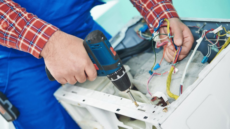 Şereflikoçhisar Goodman Goodman çamaşır makinesi kart tamiri – Su almama arızası orijinal parça ile giderildi. - Teknik servis örneği
